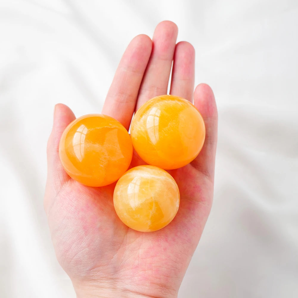 1PC 5-6cm Healing Crystal Natural Yellow Calcite Quartz Gemstone Ball Divination Sphere Collection Wedding Decor