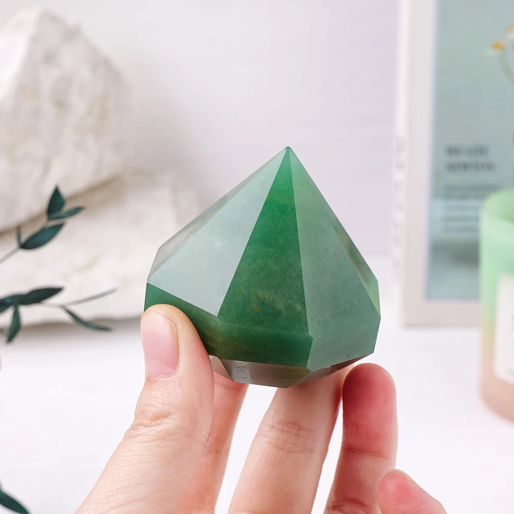 1PC Natural Crystal Stone Green Quartz Aventurine quartz Crystal Tower Pyramid Decorations Reiki Healing Meditation Balancing