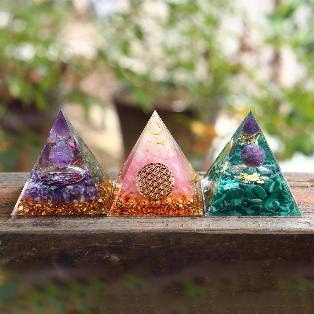 5CM Natural Crystal Sphere Orgonite Pyramid Healing Crystals Energy Reiki Chakra Meditation Lucky Gather Wealth Stone