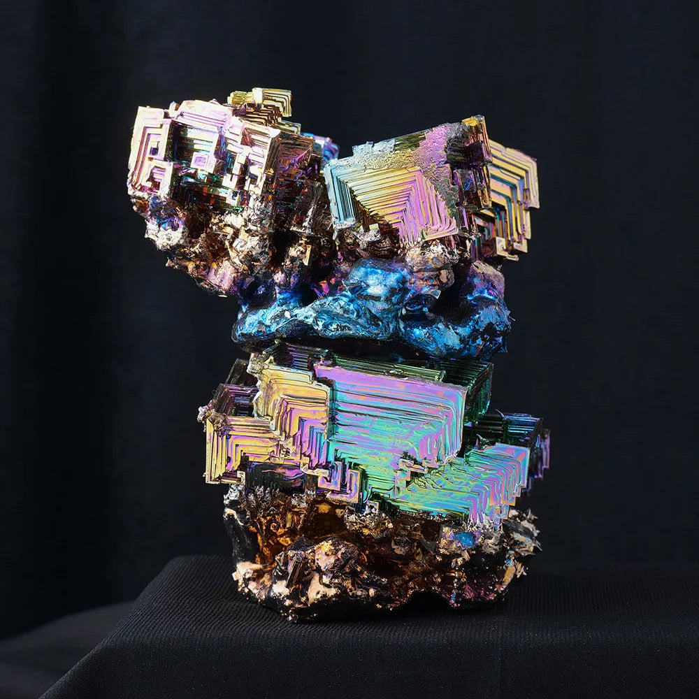 Natural Metal Stone Quartz Colored Bismuth Crystal Bismuth Pyramid Irregular Mineral Specimen Healing Gemstone Home Decoration